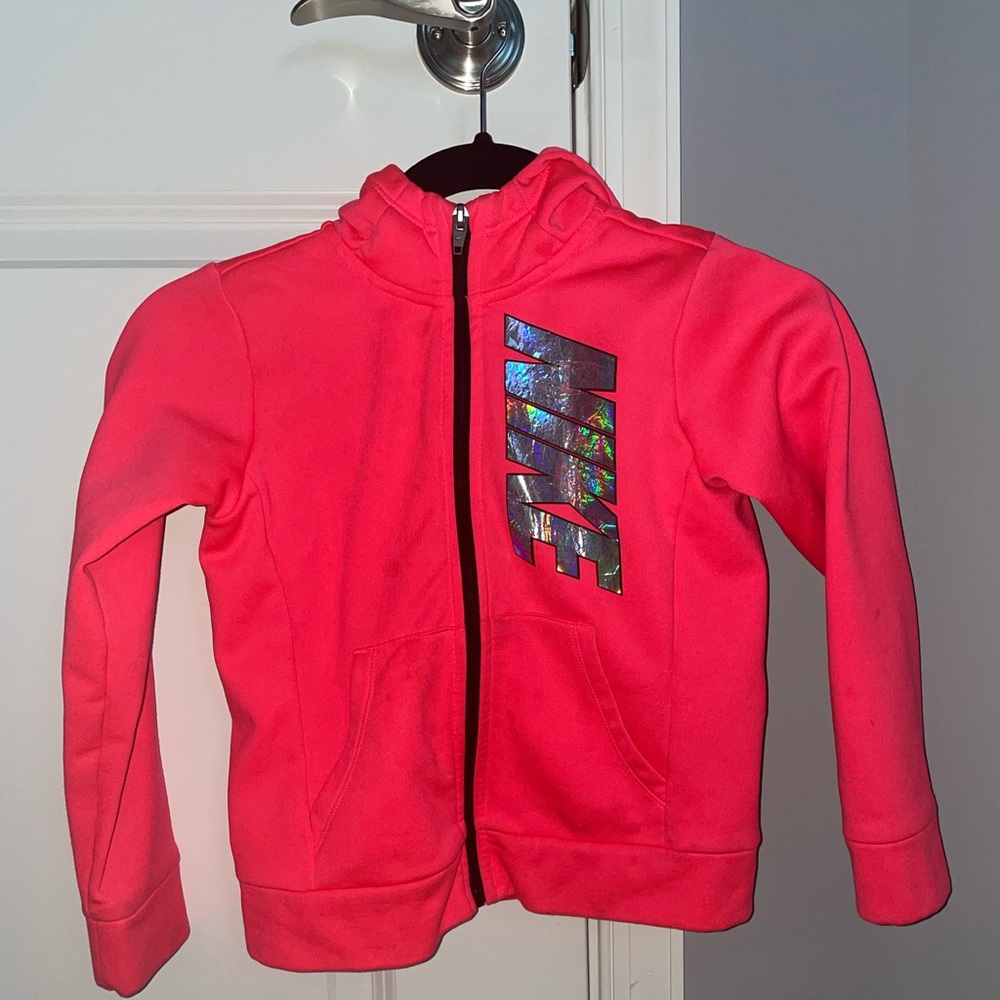 Girls Pink Nike hoodie with shiny metallic holographic print